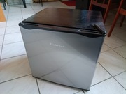 Lodówka mała na prąd 230V