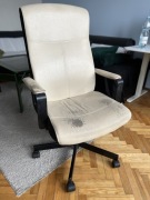 Fotel biurowy beżowy używany