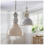 Żyrandol na łańcuchu GRANTHAM