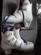 Łyżwy dziewczęce rozmiar 35