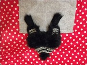 EKSTRA ciepła czapka uszatka z pomponem gruba Czarna damska zimowa polarowa