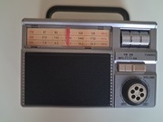 Radio wielozakresowr z akumulatorem