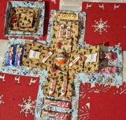 Paczka świąteczna otwierana 