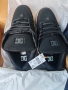 Buty sneakersy DC command rozmiar 44 wkładka 28, 5 cm nowe