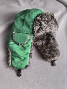 Zielona czapka Uszatka ze sztucznym futerkiem Madonna apps G1