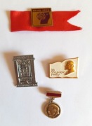 4 znaczki metalowe ZSRR w tym 2 x LENIN i 1 x LENINGRAD