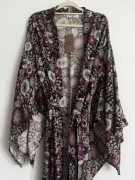 Kimono bawełna 100 % japońskie szerokie rękawy kwiaty hippie