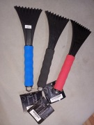 skrobaczka skrobak drapaczka samochodowa do lodu na mróz KiK