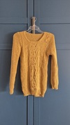 Musztardowy sweterek w rozmiarze S