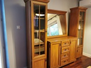 Komoda, witryny zegar, lustro, B&W