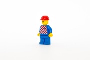 Figurka Lego Classic Town trn049 Kolejarz robotnik 4564 Pociąg towarowy