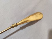 Mosiężna łyżka do butów ze zdobieniem koń