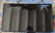 TV 40" Samsung uszkodzony, model UE40EH5300W
