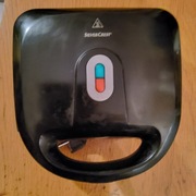 Opiekacz do kanapek.