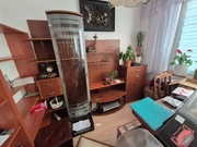 Komoda z szafkami i pólkami 