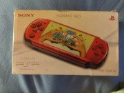 PSP 3004 RADIANT RED W PUDEŁKU Z GRĄ GOD OF WAR CHAINS OF OLYMPUS