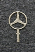 Mercedes-Benz Gwiazda znaczek gril Emblemat Logo 4,1mm 1:18 SunStar OTTO