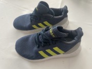 Buty Adidas r. 33