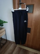 Modne spodnie dresy Nike Czarne 147-158 cm