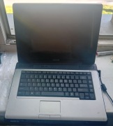 (36) laptop Toshiba Satellite Pro A200