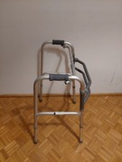 Balkonik, chodzik kroczący 