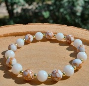 Bransoletka z howlitem, hematytem i onyksem.