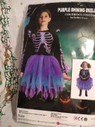 Kostium dla dziewczynki na bal karnawałowy.