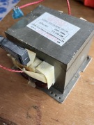 TRANSFORMATOR MIKROFALI XB-700-17FFU XINBAO