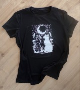 T-shirt z motywem kota M