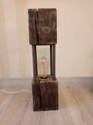 Lampka loft stare drewno belka 
