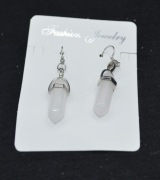 Kolczyki Kryształ Górski – Słupki Sześciokątne – Stal Chirurgiczna