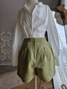 Lniane oliwkowe szorty H&M z wysokim stanem S spodenki damskie 