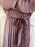 Elegancka długa sukienka