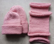 Zestaw: 2 czapki + 2 szaliki kominy dla dorosłych I dla dzieci