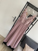 Długa sukienka z koronką i cekinami | pudrowy róż | rozmiar 36 | NOWA