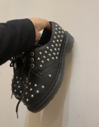 Dr martens , martensy z kolcami unikat