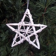 Ozdoby świąteczne - wiklinowe gwiazdki 