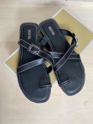 Nowe, skórzane klapki Michael Kors Ashton Flat Thong, czarne, 41, 9,5 M