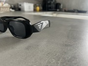 okulary przeciwsłoneczne prada 
