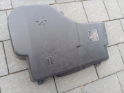 Pokrywa bezpieczników PEUGEOT 407 04-11R. KOMBI