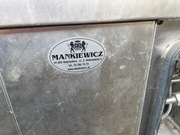 Zmywarka /maszyna do mycia pojemników skrzynek 