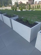 Donica betonowa 100 x 40 x 40 cm beton architektoniczny zewnętrzna