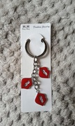 Breloczek w kształcie czerwonych ust 