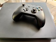 XBOX ONE X w idealnym stanie