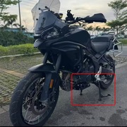 Podpórka centralna motocykla cf moto 700 mt  2025