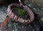 Bransoletka z runami wiking