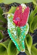 Broszka tulipan.