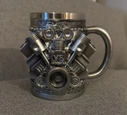 Piekny kubek z motywem silnika V8 do kawy, piwa