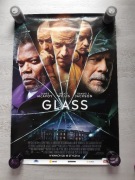 Plakat kinowy z filmu GLASS Samuel L. Jackson