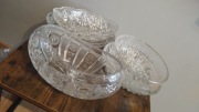 Sprzedam kryształy i serwisy kawowe